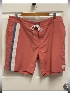 Faherty Men’s Board Shorts /Swim shorts. Sz 38